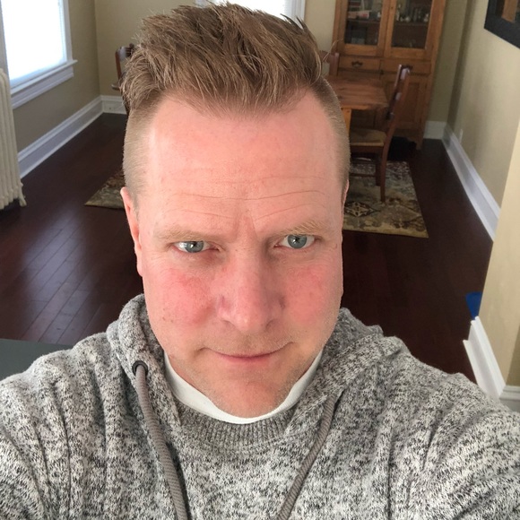 Meet your Posher, JC - Picture 1 of 1